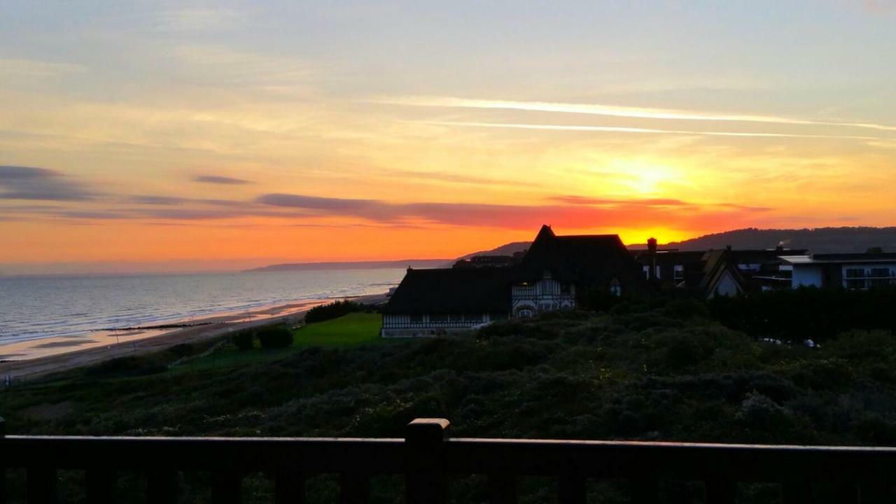 Magnifique Vue Mer Et Foret Cabourg Bagian luar foto